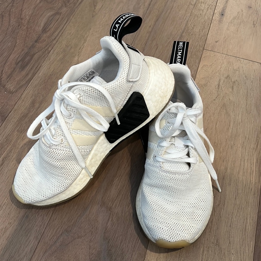 adidas NMD R2 Crystal White 2018 Size 5